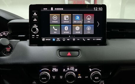 Honda Vezel, 2023 год, 1 720 000 рублей, 14 фотография