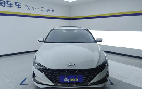 Hyundai Elantra, 2022 год, 1 330 000 рублей, 3 фотография