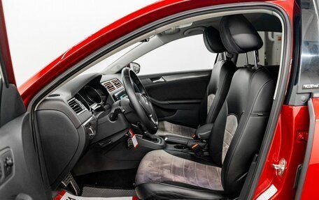 Volkswagen Jetta VI, 2017 год, 1 435 000 рублей, 6 фотография
