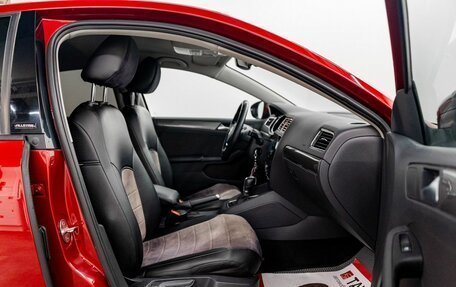 Volkswagen Jetta VI, 2017 год, 1 435 000 рублей, 7 фотография