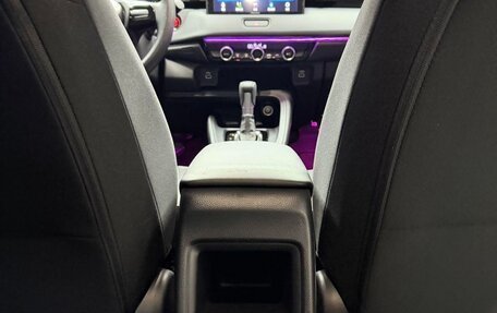 Honda Vezel, 2023 год, 1 710 000 рублей, 13 фотография