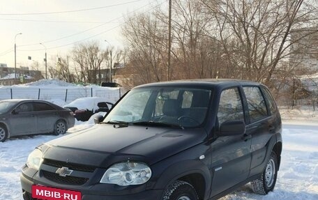 Chevrolet Niva I рестайлинг, 2011 год, 300 000 рублей, 4 фотография