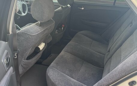 Toyota Carina, 2001 год, 500 000 рублей, 8 фотография