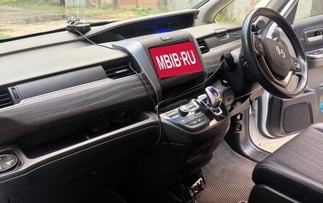 Honda Freed II, 2016 год, 1 400 000 рублей, 4 фотография