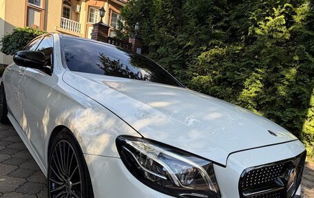 Mercedes-Benz E-Класс, 2016 год, 3 000 000 рублей, 2 фотография