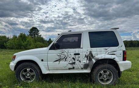 Mitsubishi Pajero III рестайлинг, 1992 год, 520 000 рублей, 6 фотография