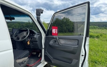 Mitsubishi Pajero III рестайлинг, 1992 год, 520 000 рублей, 8 фотография