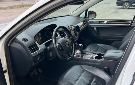 Volkswagen Touareg III, 2014 год, 2 695 000 рублей, 9 фотография