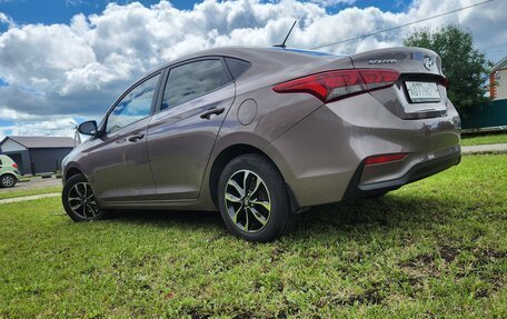 Hyundai Solaris II рестайлинг, 2018 год, 1 450 000 рублей, 3 фотография