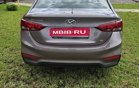 Hyundai Solaris II рестайлинг, 2018 год, 1 450 000 рублей, 2 фотография
