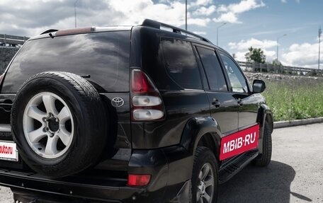 Toyota Land Cruiser Prado 120 рестайлинг, 2004 год, 1 520 000 рублей, 10 фотография