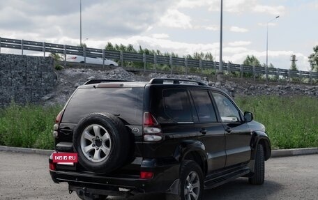 Toyota Land Cruiser Prado 120 рестайлинг, 2004 год, 1 520 000 рублей, 7 фотография