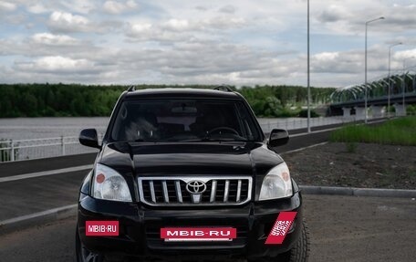 Toyota Land Cruiser Prado 120 рестайлинг, 2004 год, 1 520 000 рублей, 3 фотография