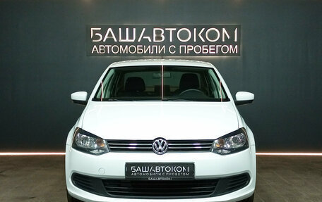 Volkswagen Polo VI (EU Market), 2014 год, 830 000 рублей, 2 фотография