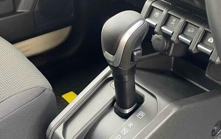 Suzuki Jimny, 2025 год, 2 250 000 рублей, 13 фотография
