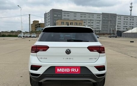 Volkswagen T-Roc I, 2022 год, 1 713 700 рублей, 6 фотография