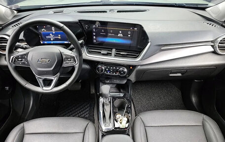 Chevrolet Trax, 2023 год, 1 768 400 рублей, 8 фотография