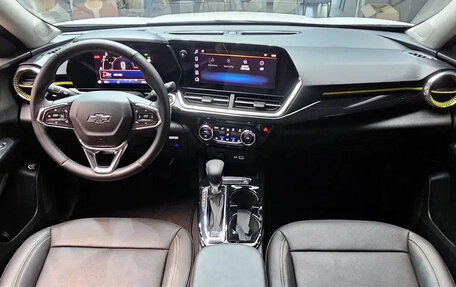Chevrolet Trax, 2023 год, 1 594 000 рублей, 9 фотография