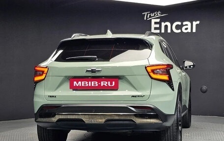 Chevrolet Trax, 2023 год, 1 768 400 рублей, 4 фотография