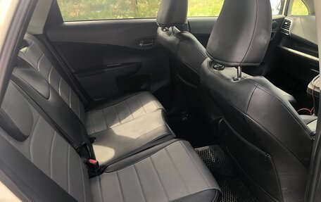 Toyota Ractis II, 2011 год, 550 000 рублей, 10 фотография