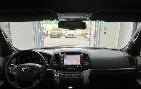 Toyota Land Cruiser 200, 2010 год, 3 200 000 рублей, 9 фотография