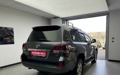 Toyota Land Cruiser 200, 2010 год, 3 200 000 рублей, 4 фотография