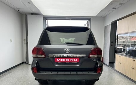 Toyota Land Cruiser 200, 2010 год, 3 200 000 рублей, 5 фотография