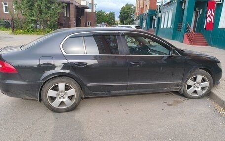 Skoda Superb III рестайлинг, 2012 год, 890 000 рублей, 6 фотография