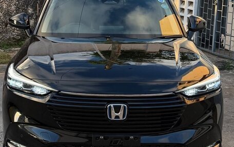Honda Vezel, 2023 год, 1 650 000 рублей, 2 фотография