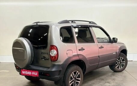 Chevrolet Niva I рестайлинг, 2014 год, 549 000 рублей, 2 фотография