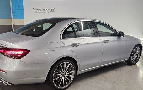 Mercedes-Benz E-Класс, 2023 год, 9 100 000 рублей, 5 фотография