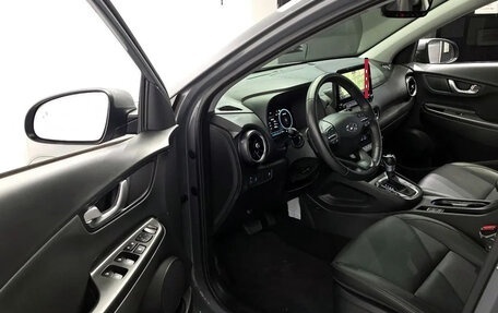 Hyundai Kona I, 2022 год, 1 690 000 рублей, 7 фотография