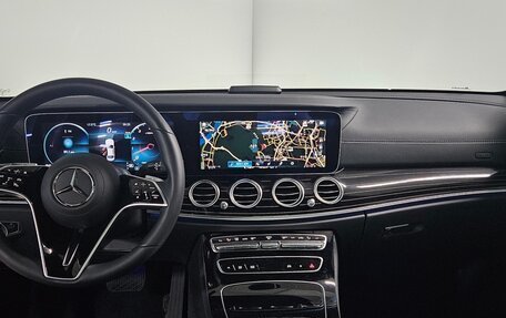 Mercedes-Benz E-Класс, 2023 год, 9 100 000 рублей, 10 фотография