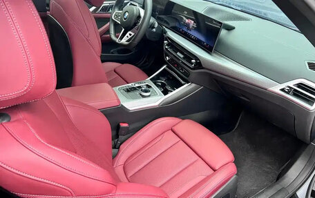 BMW 4 серия, 2025 год, 6 050 000 рублей, 15 фотография