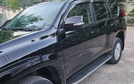 Toyota Land Cruiser Prado 150 рестайлинг 2, 2013 год, 3 200 000 рублей, 20 фотография