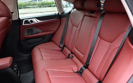 BMW 4 серия, 2022 год, 4 389 000 рублей, 11 фотография