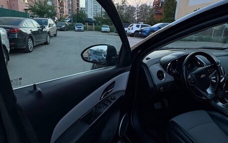 Chevrolet Cruze II, 2013 год, 900 000 рублей, 8 фотография