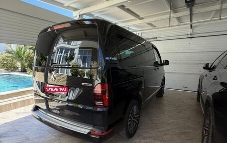 Volkswagen Multivan T6 рестайлинг, 2021 год, 8 500 000 рублей, 7 фотография
