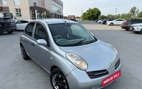 Nissan March II, 2002 год, 235 000 рублей, 3 фотография