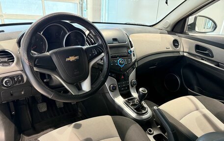 Chevrolet Cruze II, 2013 год, 699 000 рублей, 11 фотография