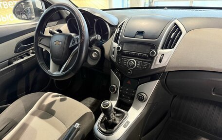 Chevrolet Cruze II, 2013 год, 699 000 рублей, 18 фотография