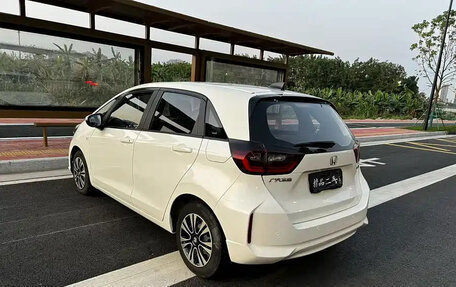 Honda Fit, 2021 год, 965 000 рублей, 6 фотография