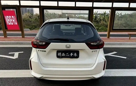 Honda Fit, 2021 год, 965 000 рублей, 5 фотография