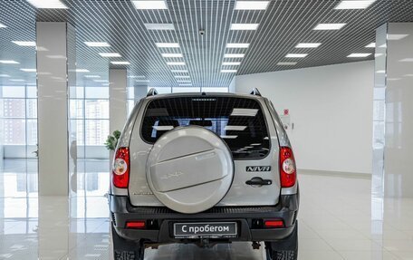Chevrolet Niva I рестайлинг, 2017 год, 696 000 рублей, 8 фотография