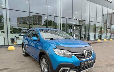 Renault Logan II, 2019 год, 1 099 800 рублей, 3 фотография