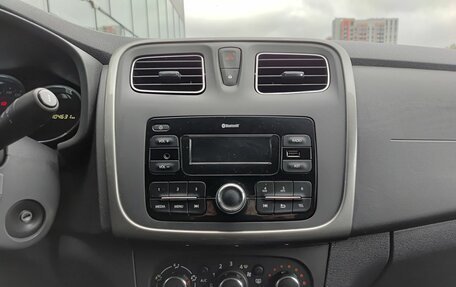 Renault Logan II, 2019 год, 1 099 800 рублей, 18 фотография
