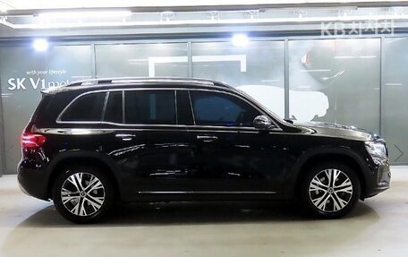 Mercedes-Benz GLB, 2024 год, 2 726 000 рублей, 3 фотография