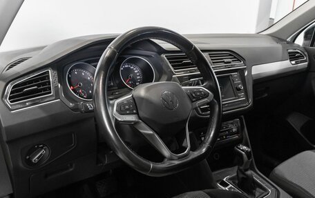 Volkswagen Tiguan II, 2020 год, 2 690 500 рублей, 5 фотография