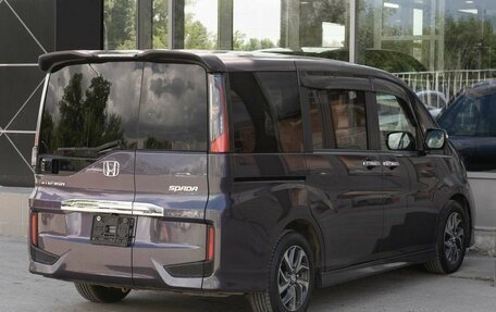 Honda Stepwgn IV, 2015 год, 1 490 000 рублей, 5 фотография