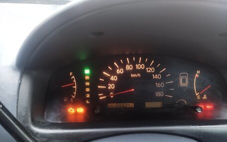 Toyota Raum I, 1997 год, 200 000 рублей, 9 фотография
